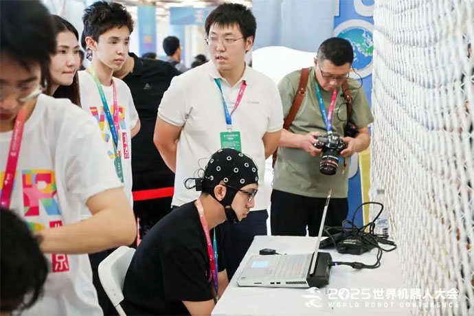 中國發布全球首個AI+腦機接口標準